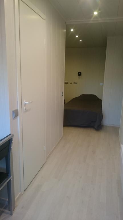 Apartament Vetesina Parnawa Pokój zdjęcie